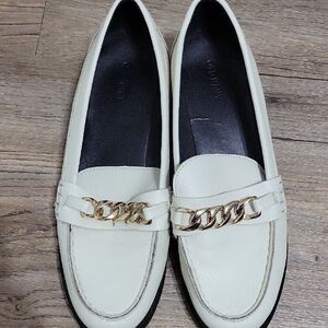 Old Navy Ivory Loafers with Gold Accent